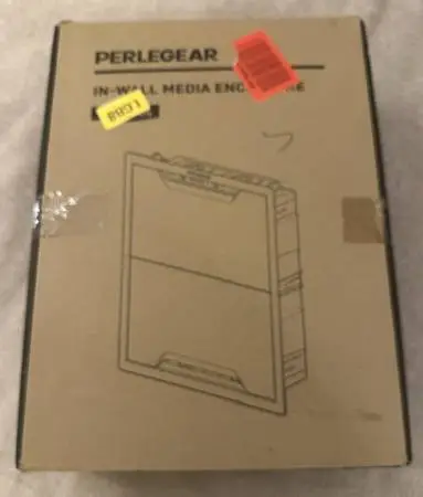 In-wall media box 17 Perlegear