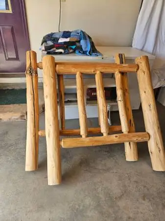Custume log head and foot board