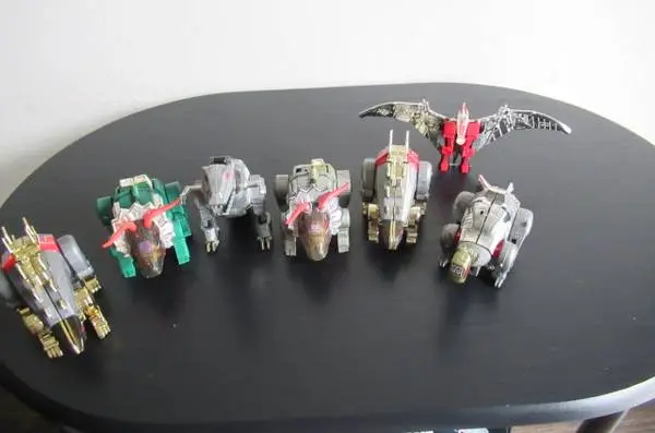 1980s Gen 1 Dino bots
