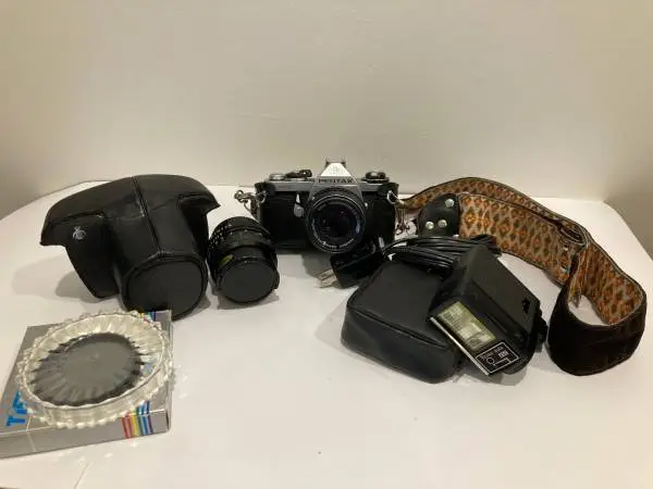 Pentax ME 35mm Film Camera Bundle w/2 Lenses & Flash