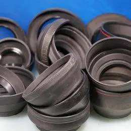 Over 25 LOOSE RUBBER CAMERA LENS HOOD ASSORTMENT & 3 Boxed Hoods