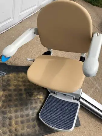 Stair lift Stair Chair Stairlift Handycare
