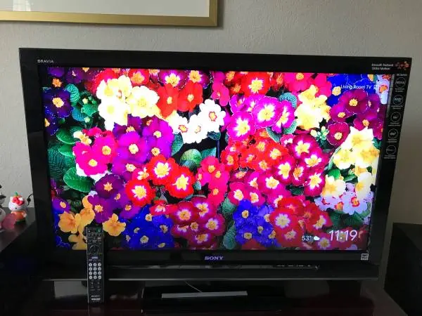 Sony Bravia 40” LED color TV