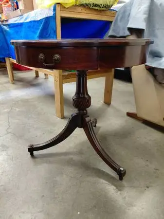 MERSMAN HARDWOOD SIDE TABLE