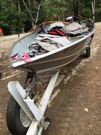 14 ft gregor welded aluminum boar