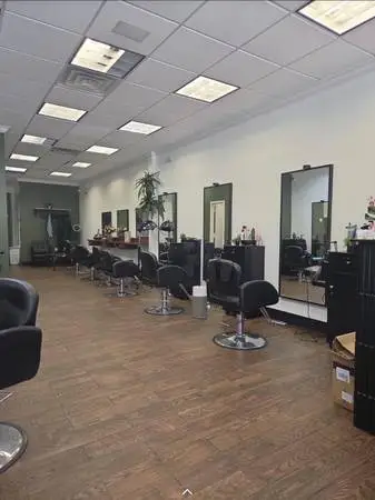 Hairdresser Chair for Rent