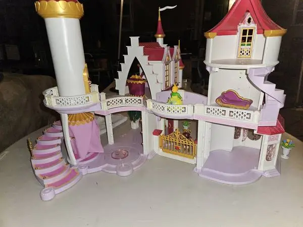 Castle by Playmobil