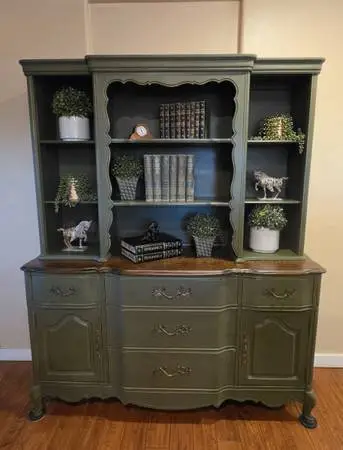 Beautiful Vintage 2 Piece Hutch Display Cabinet Library Cabinet