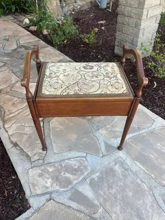 Vintage sewing bench