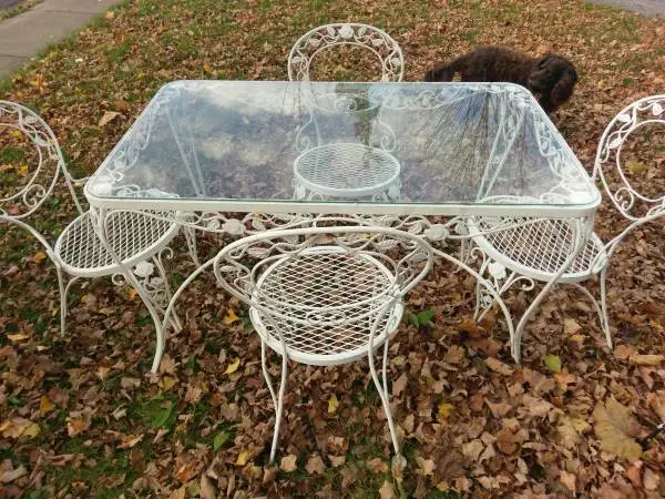 Woodard Wrought Iron Dining Set Rose Table and Four Chairs