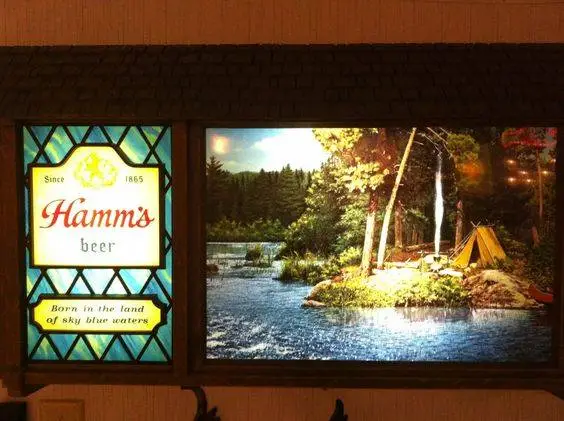 HAMMS BEER SIGNS WANTED IN ANY CONDITION!