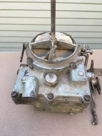 WANTED Rochester Carburetors with GM SMALL base plates