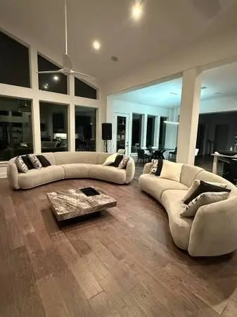 Soho Heights 2 & 3 Pc Sectional