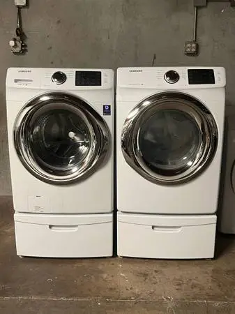 MAYTAG WASHER AND ELECTRIC DRYER