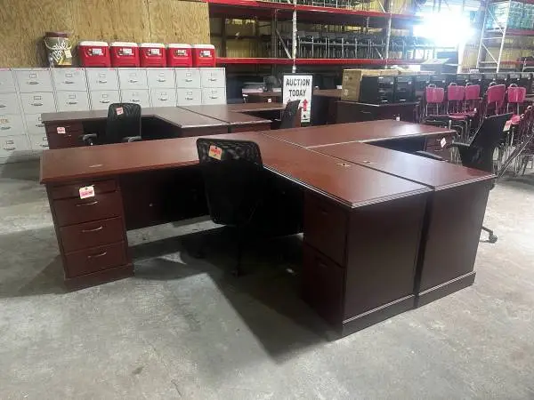 OFFICE DESK L-SHAPE DESK