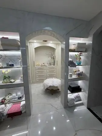 Custom Closets and Pantries
