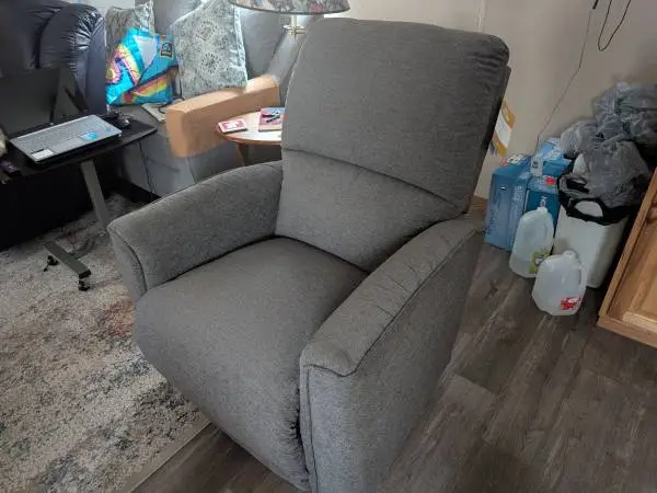 Lazy Boy Wall Recliner