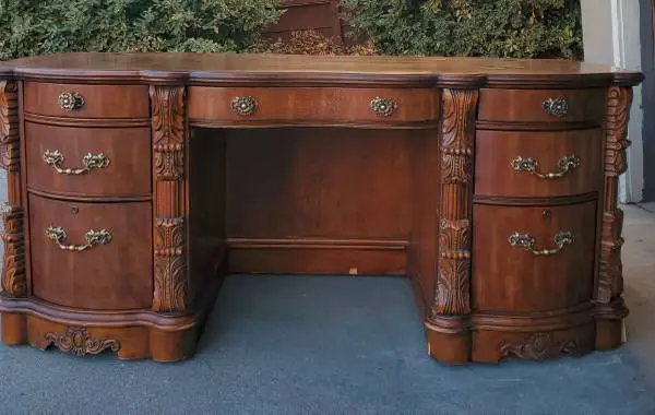 DESK - SOLID OAK VINTAGE