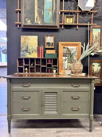 Drexel Heritage Modern Sideboard Buffet Entryway Cabinet