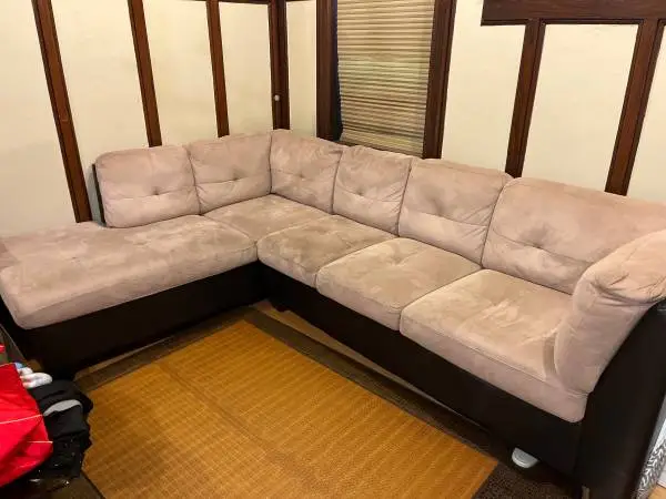Selling L shaped sofa