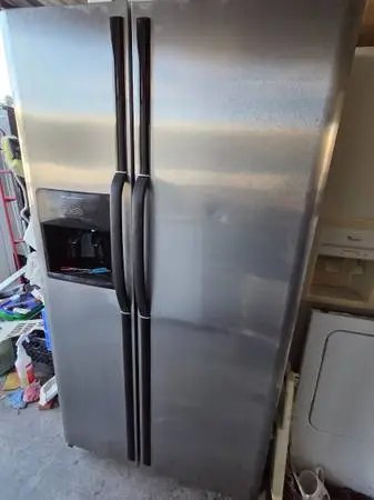 Frigidaire Refurbished stainless steel side by side