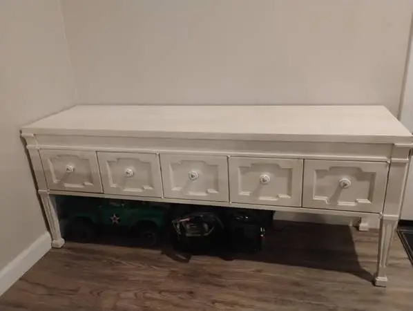 Front Entry Bench