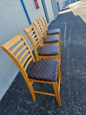 Dinning table