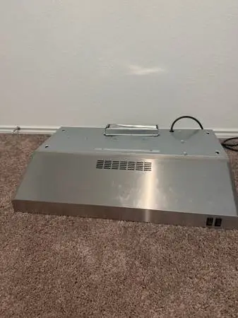 GE 30 Inch Stove Vent/ Hood