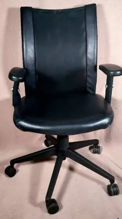 5 Matched Office Chairs With Adjustable Or Removable Armrests.