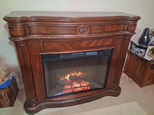 Solid wood fireplace