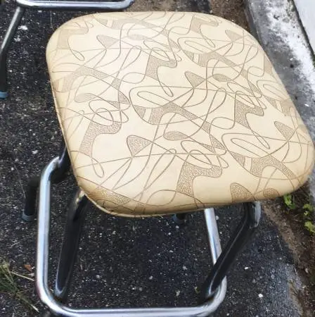 Nice Set of Bar Stools Steel Frame Swivel Detroit