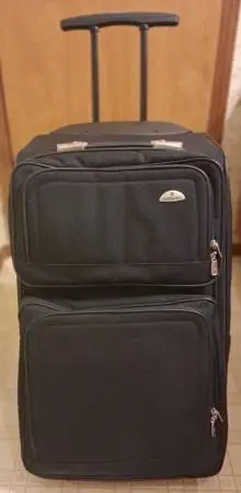 Samsonite Upright Rolling Suitcase