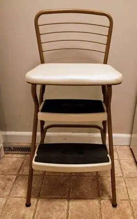 COSCO Retro Stylaire Chair / Step Stool with Flip-Up Seat - Like New