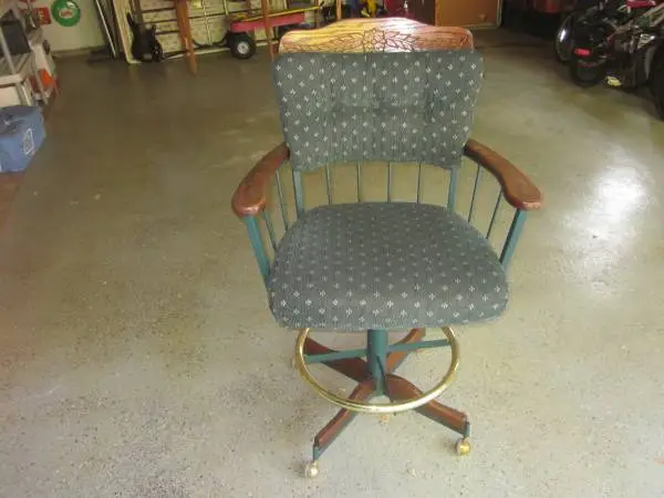 PADDED HIGH BACK BAR CHAIR