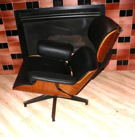Herman Miller Eames Lounge Chair and Ottoman