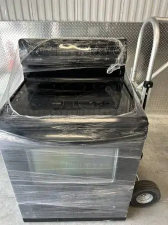 Black Frigidaire Range Stove Oven Flat Glass Top Cooktop