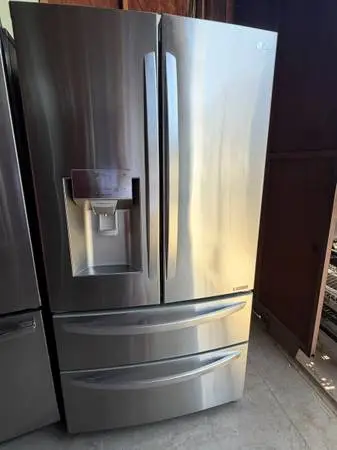 LG 4 door fridge