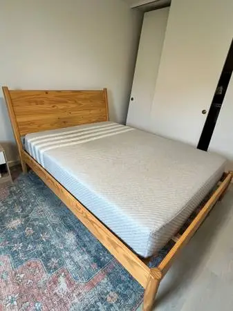 Queen Solid Wood Platform Bed + Leesa Mattress