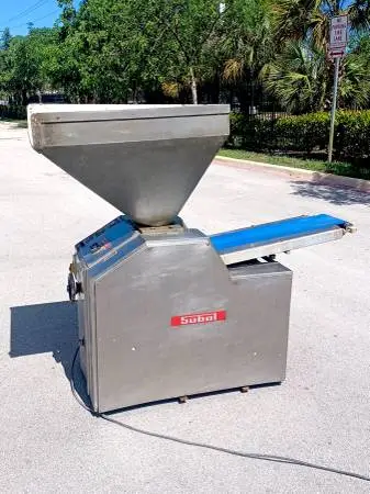 2011 Subal Dough Divider