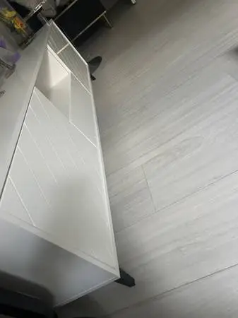 Entertainment center