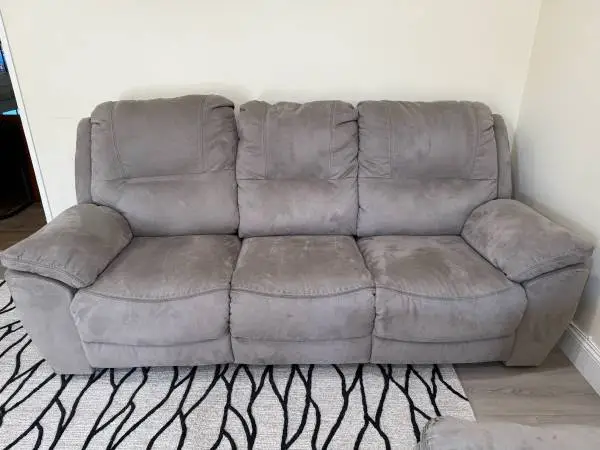 Reclining sofa combo