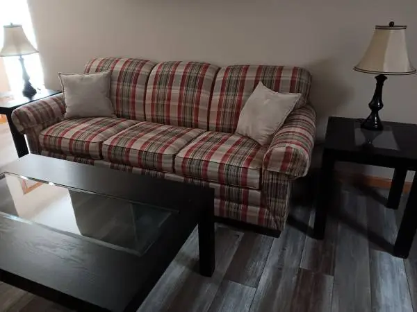 LIVINGROOM SET FOR SALE