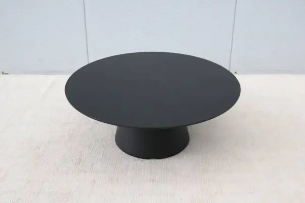 Minimalist Piergiorgio Cazzaniga for Andreu World Reverse Round Table