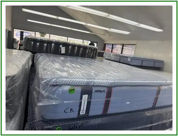 CALIFORNIA KING SIZE SEALY POSTUREPEDIC PRO MATTRESS & BOXES BED