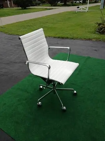 Herman Miller Style Office Chair