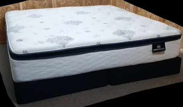 King Serta Thick mattress set- Professionally Cleaned- Free Delivery