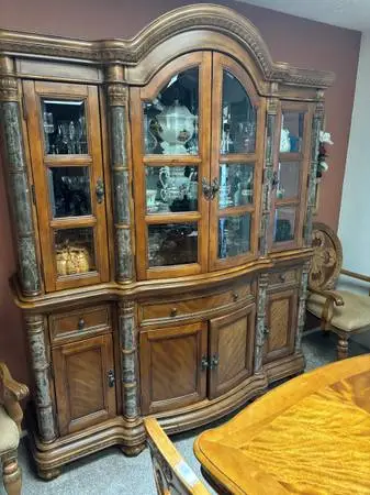 Table and hutch