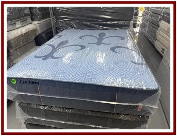 Queen Size Stearns & Foster Lux Estate Hybrid Mattress & Box Bed Set