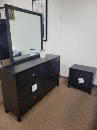 Bedroom Set FREE DELIVERY!