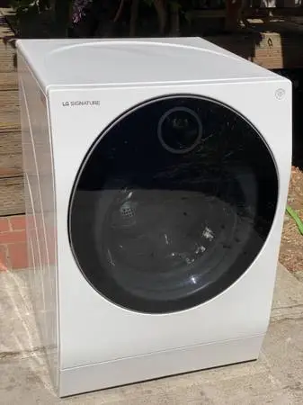 LG 24 Ventless Washer/Dryer Combo All-in-One